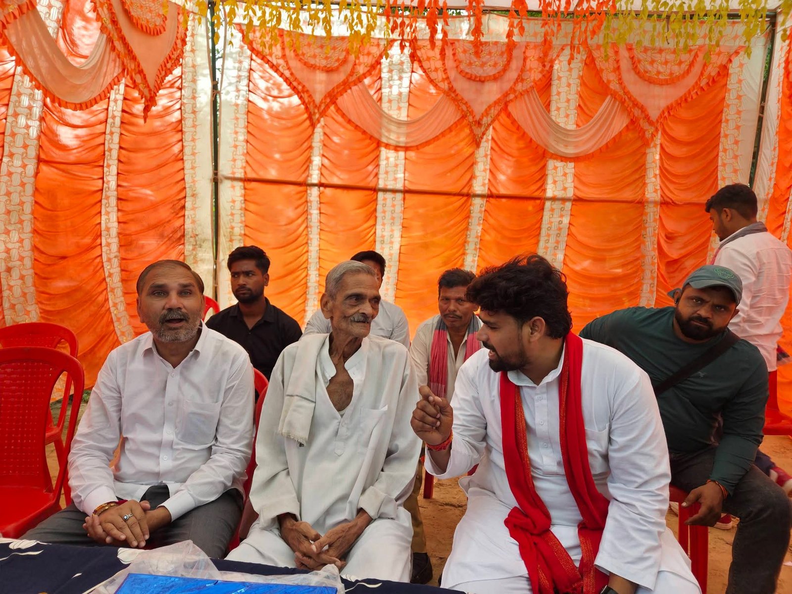 शहीद गुलाब सिंह लोधी स्मृति 1600 मीटर दौड़ प्रतियोगिता में गूंजा अतरौली के युवाओं का जोश