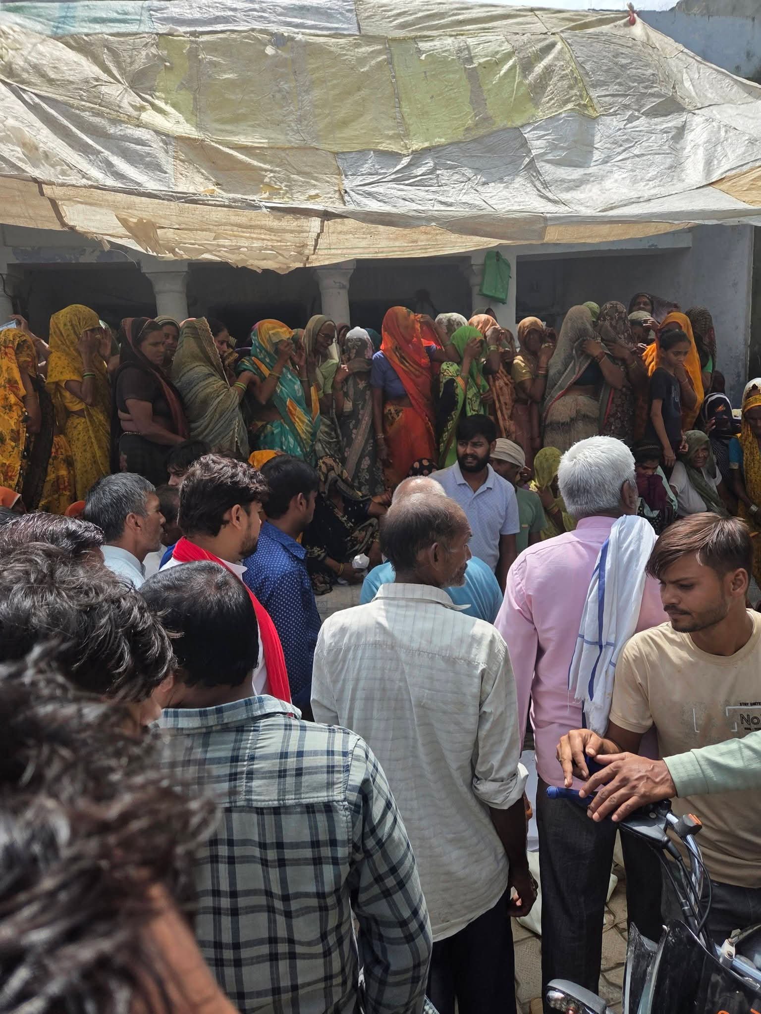गांव सहनौल निवासी जीकेश जी के निधन पर श्रद्धांजलि एवं शोक संवेदना - Aligarh photo