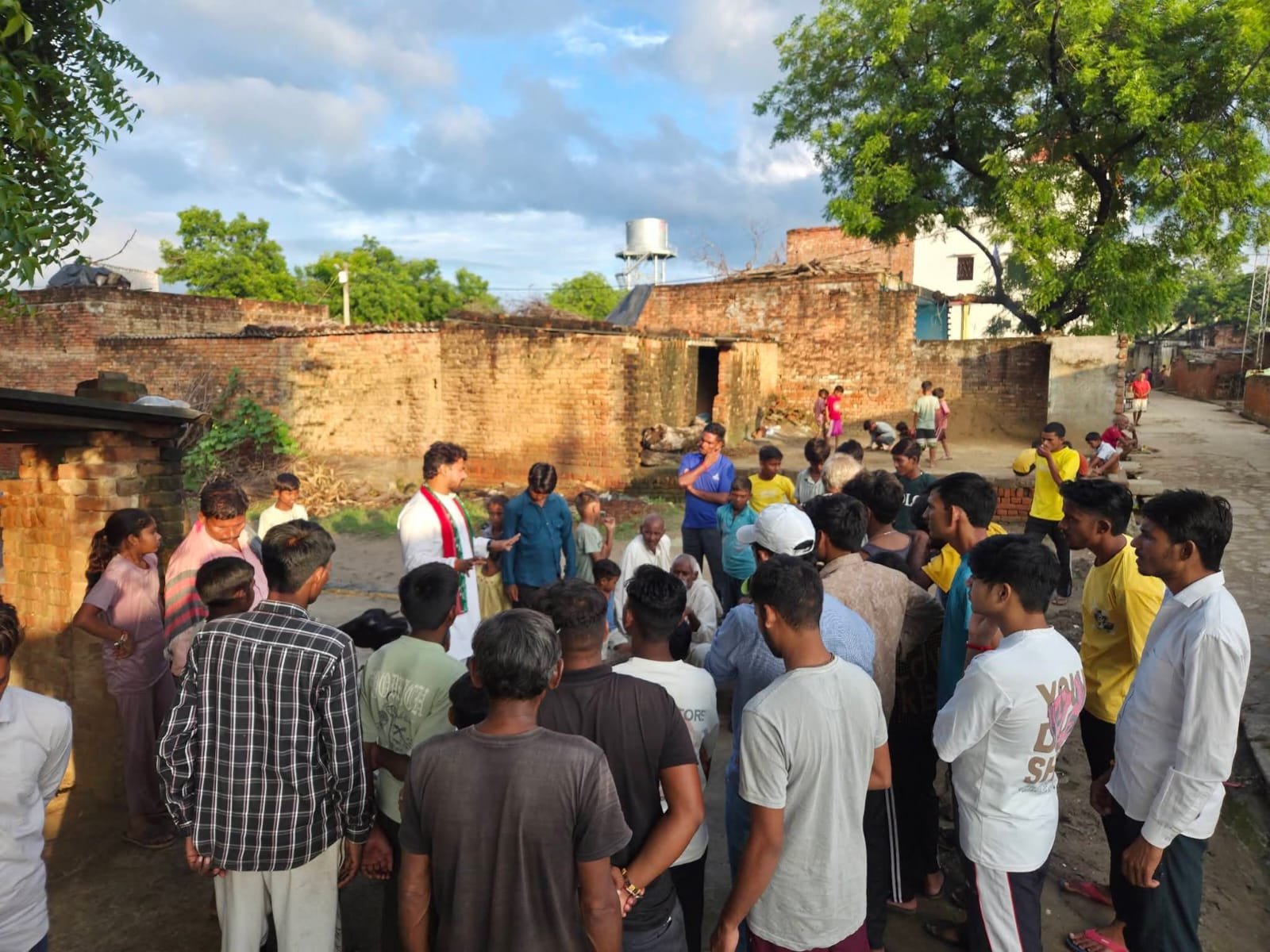 खेड़िया सालारपुर में PDA नुक्कड़ सभा, बदलाव और विकास की गूंज - Aligarh photo