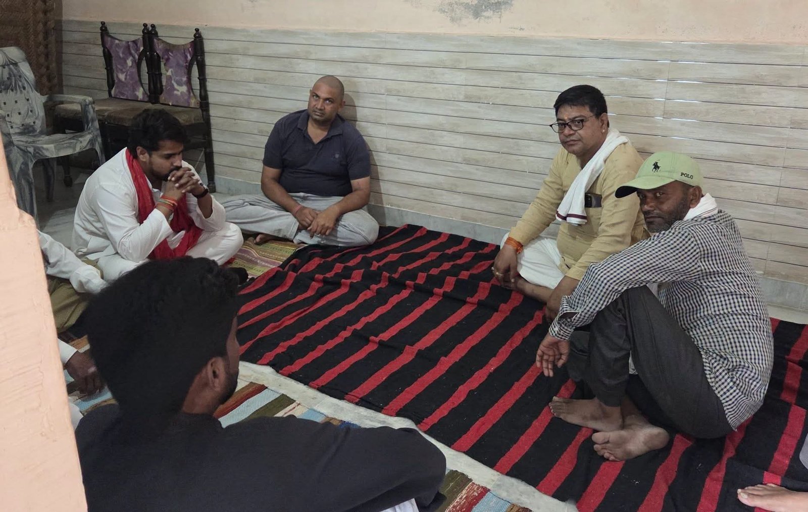 अतरौली के प्रसिद्ध “पान वाले” श्री फूल सिंह जी के निधन पर शोक संवेदना | गगन लोधी - Aligarh photo