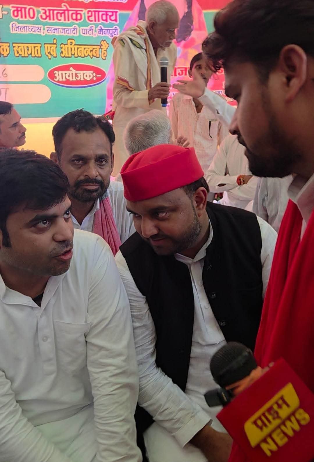 मैनपुरी में माननीय विधायक श्री राहुल शिवगणेश लोधी जी एवं माननीय विधायक श्री तेज प्रताप सिंह यादव जी से शिष्टाचार भेंट